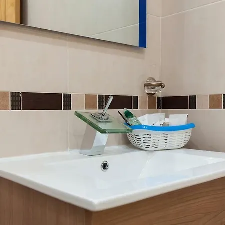 Апартаменты Dalias Beach Apartment Далиас
